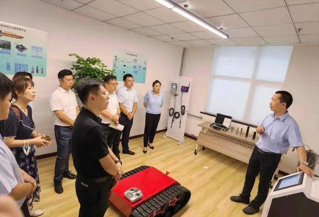 科技部21世紀(jì)議程管理中心調(diào)研組到訪創(chuàng)聯(lián)工場運(yùn)營海洋科技孵化器